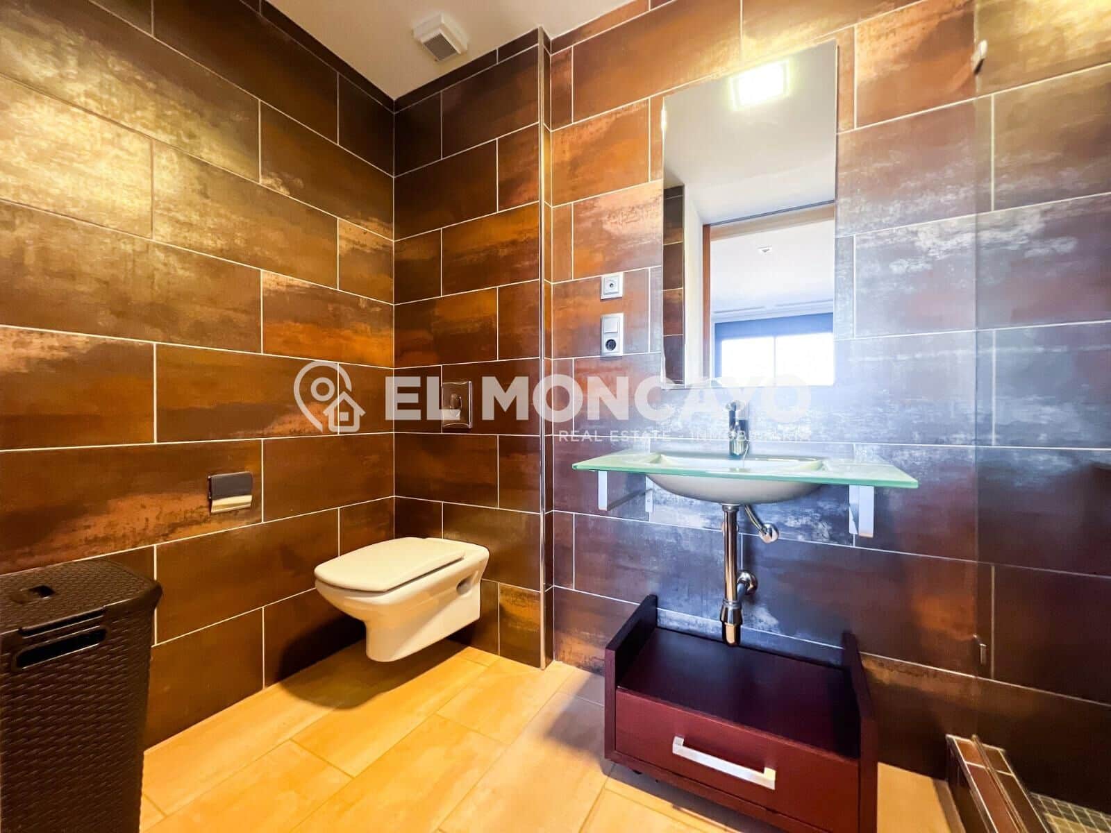 2 Zimmer Apartment zu verkaufen in Guardamar del Segura mit Pool Garage - 265.000 € (Ref: 7982560)