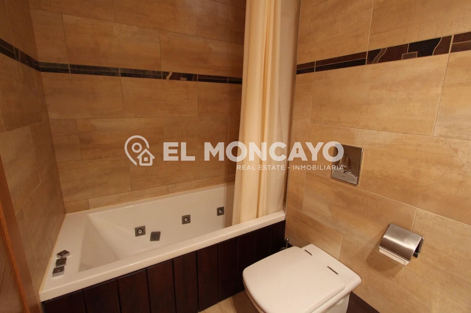 2 Zimmer Apartment zu verkaufen in Guardamar del Segura mit Pool Garage - 265.000 € (Ref: 7982560)