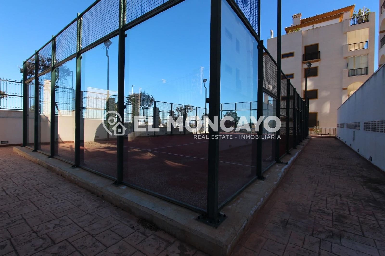 2 Zimmer Apartment zu verkaufen in Guardamar del Segura mit Pool Garage - 265.000 € (Ref: 7982560)