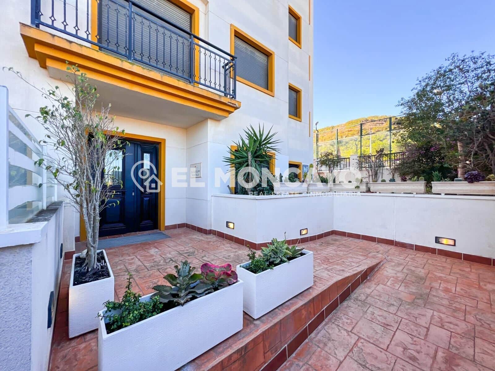 2 Zimmer Apartment zu verkaufen in Guardamar del Segura mit Pool Garage - 265.000 € (Ref: 7982560)