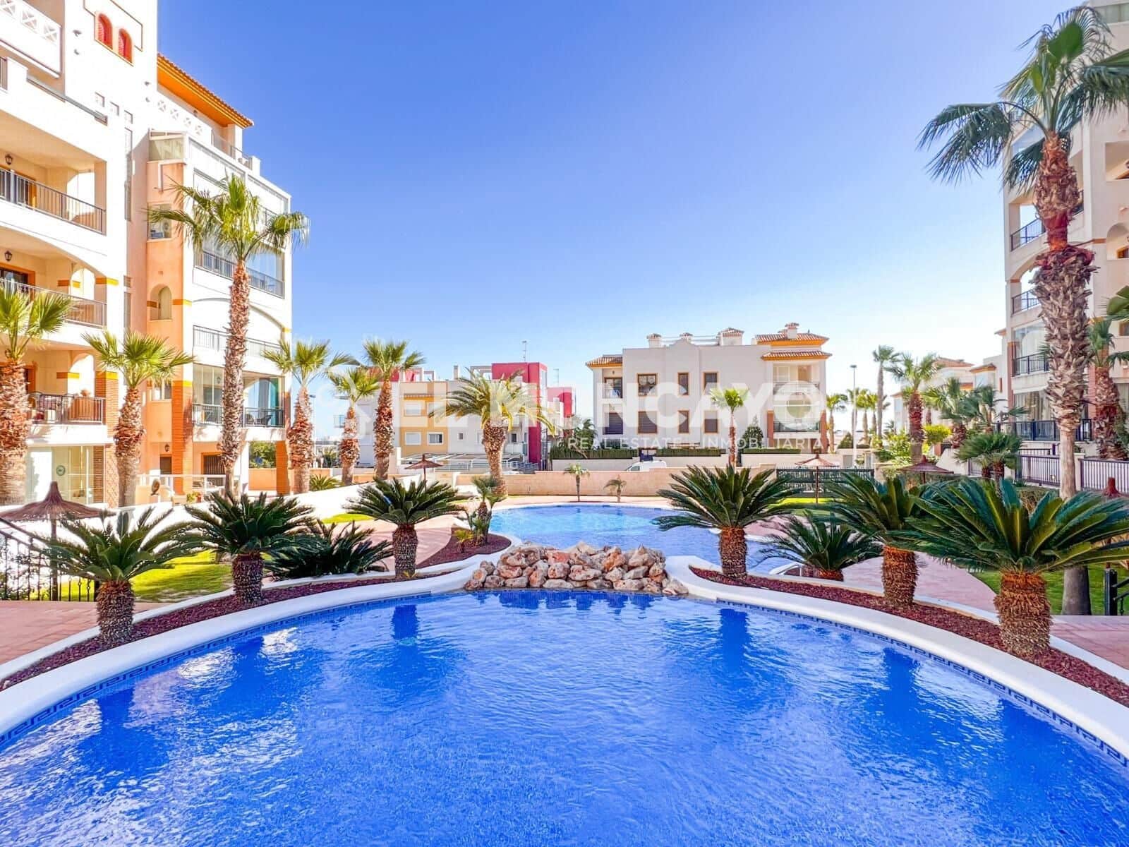 2 Zimmer Apartment zu verkaufen in Guardamar del Segura mit Pool Garage - 265.000 € (Ref: 7982560)