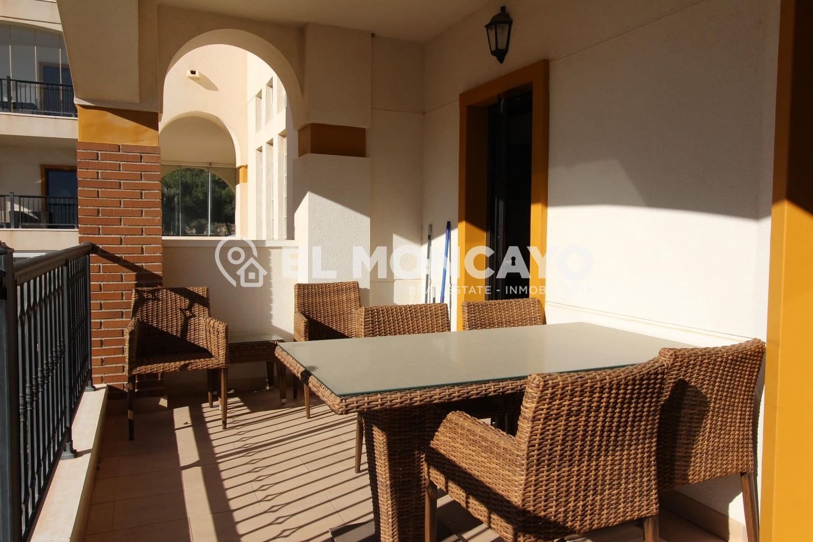 2 Zimmer Apartment zu verkaufen in Guardamar del Segura mit Pool Garage - 265.000 € (Ref: 7982560)