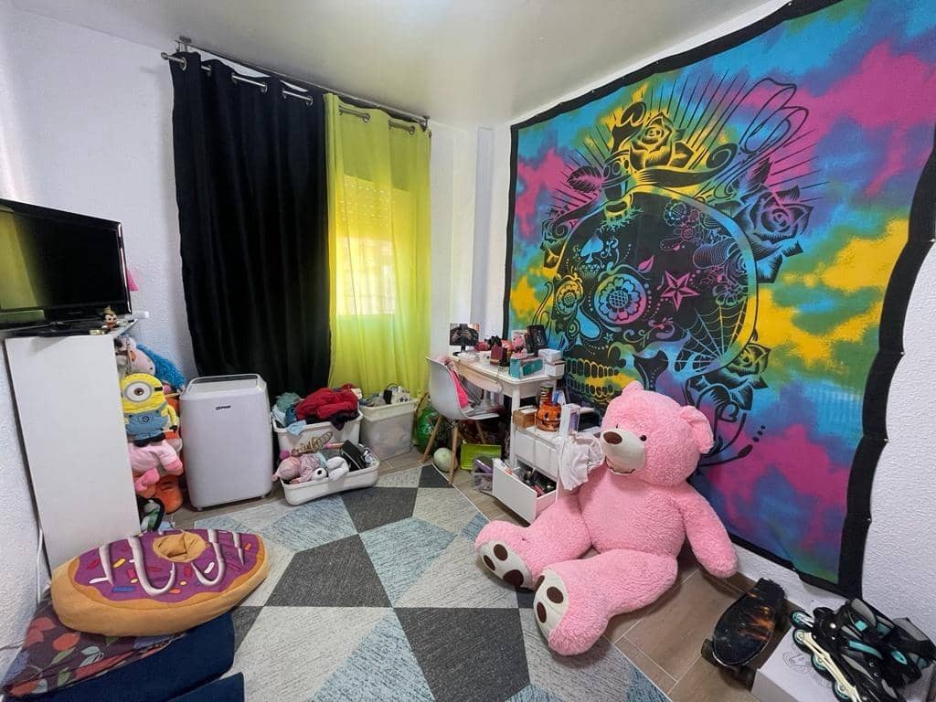 Apartamento de 3 habitaciones en Guardamar del Segura en venta - 179.000 € (Ref: 8067044)