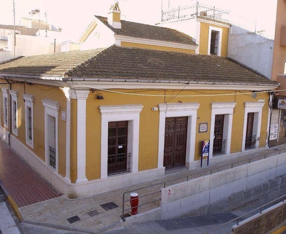 4 soverom Bungalow til salgs i Guardamar del Segura - € 233 000 (Ref: 8067046)
