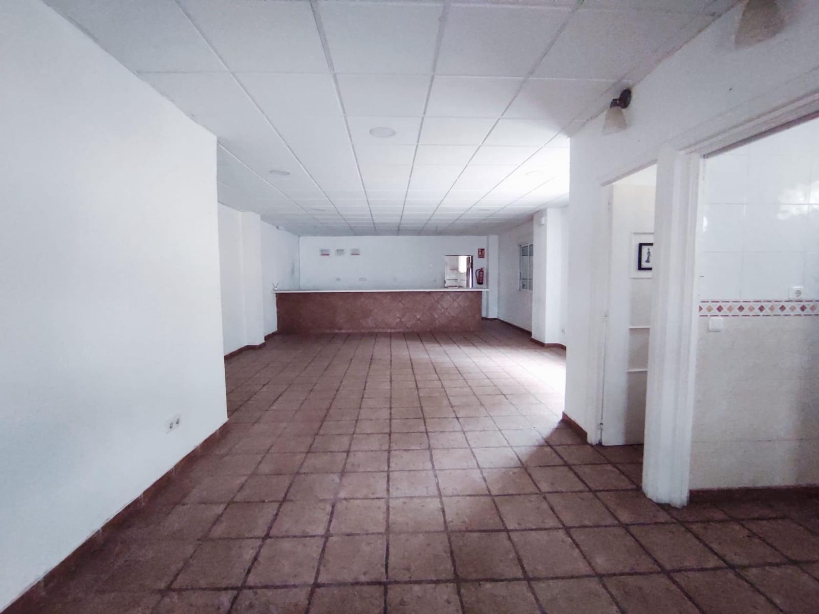 Hotel en Guardamar del Segura en venta - 335.000 € (Ref: 8069086)