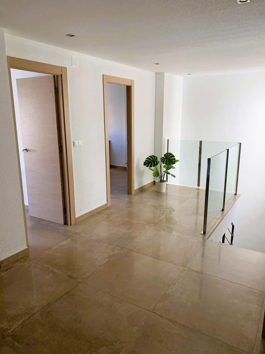 4 sypialnia Dom na sprzedaż w Dolores z garażem - 299 000 € (Ref: 8109707)