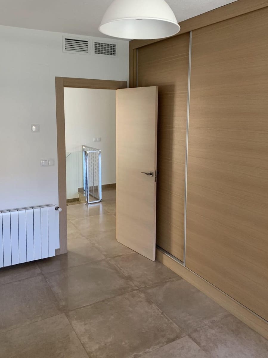 4 sypialnia Dom na sprzedaż w Dolores z garażem - 299 000 € (Ref: 8109707)