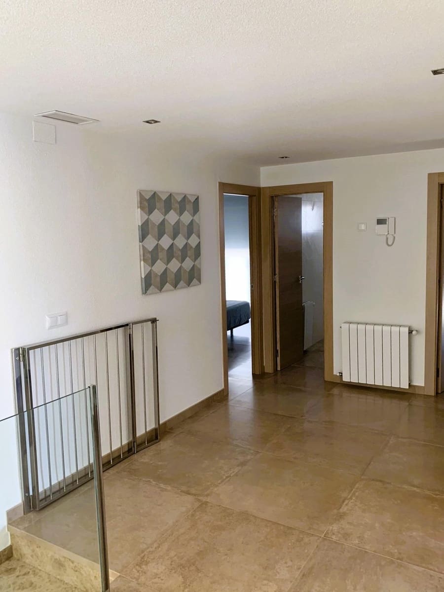 4 sypialnia Dom na sprzedaż w Dolores z garażem - 299 000 € (Ref: 8109707)