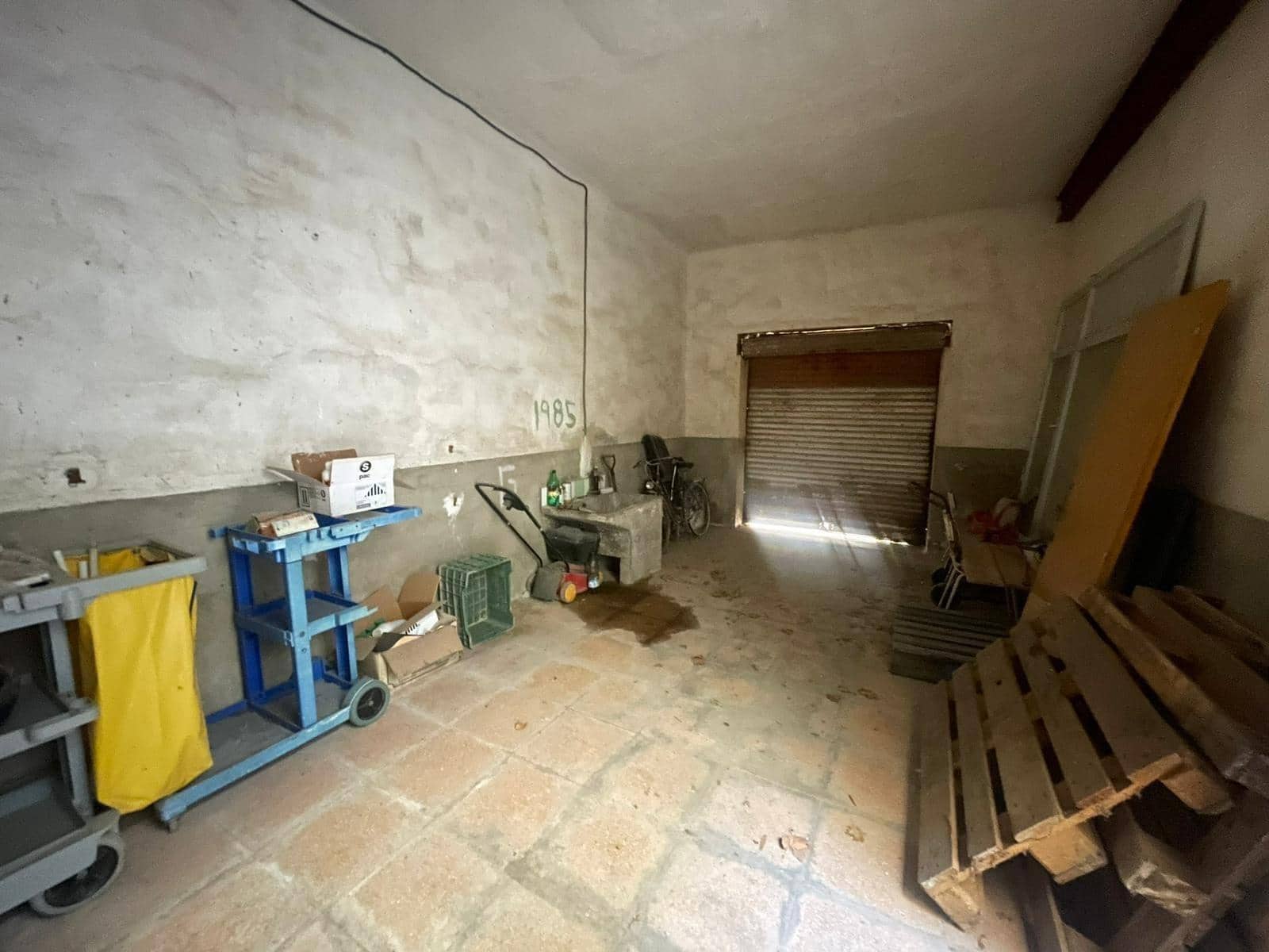 11 quarto Comercial para venda em Guardamar del Segura - 600 000 € (Ref: 8146474)