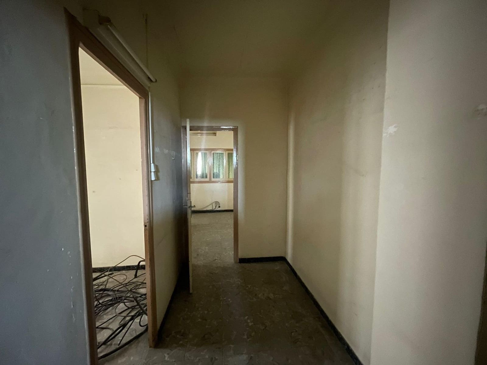 11 quarto Comercial para venda em Guardamar del Segura - 600 000 € (Ref: 8146474)