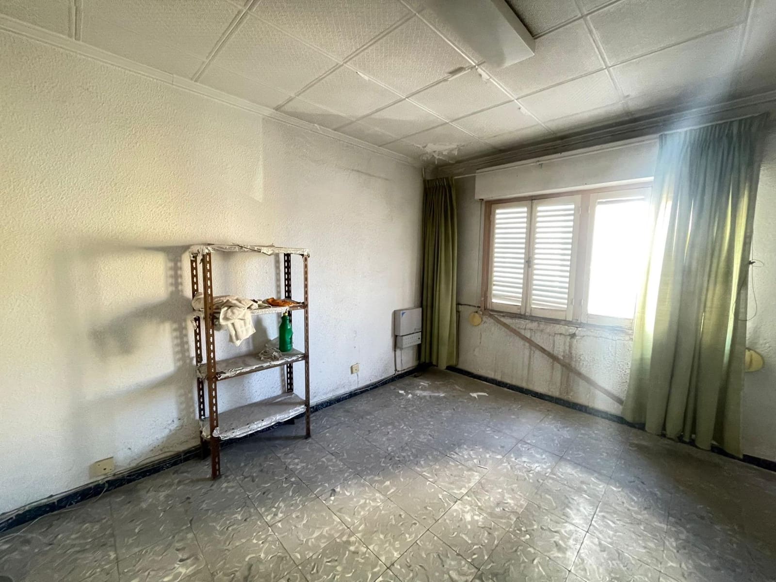 11 quarto Comercial para venda em Guardamar del Segura - 600 000 € (Ref: 8146474)