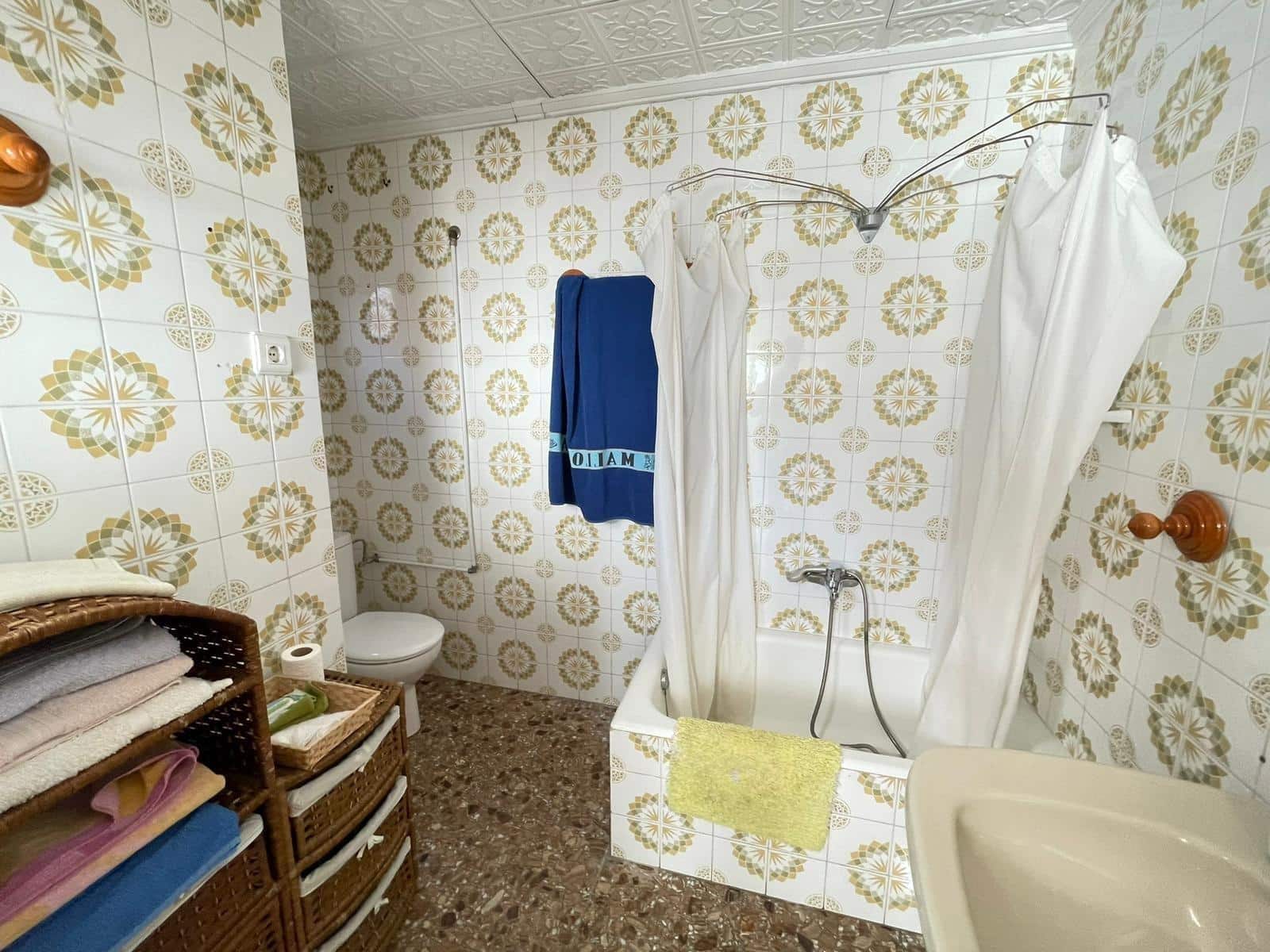 11 quarto Comercial para venda em Guardamar del Segura - 600 000 € (Ref: 8146474)