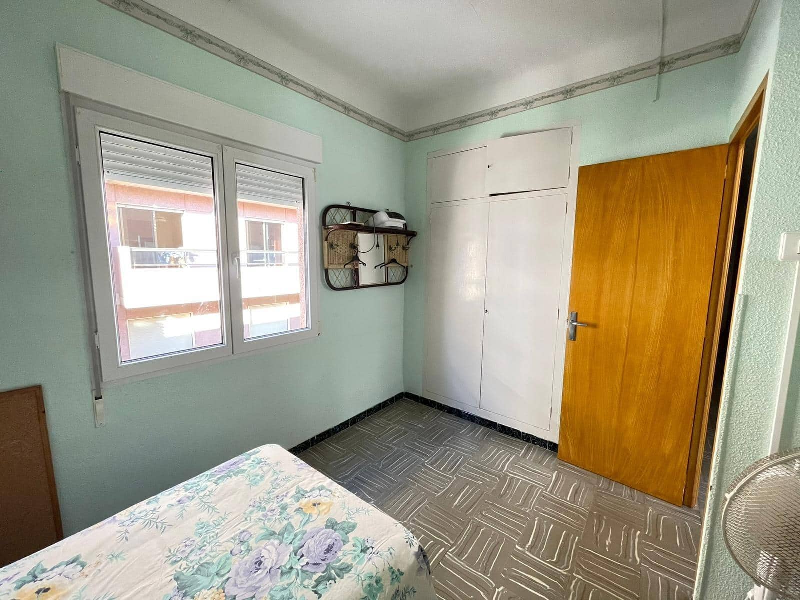 11 quarto Comercial para venda em Guardamar del Segura - 600 000 € (Ref: 8146474)