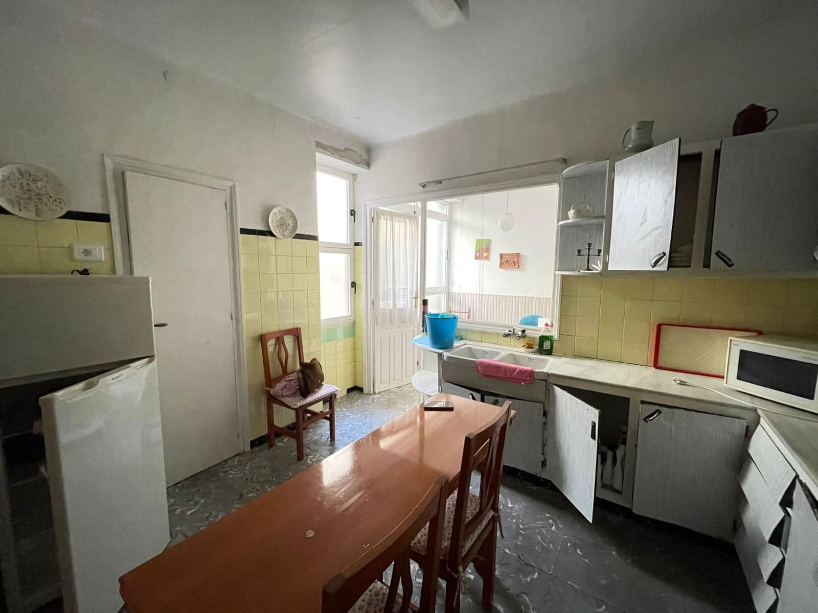 11 quarto Comercial para venda em Guardamar del Segura - 600 000 € (Ref: 8146474)