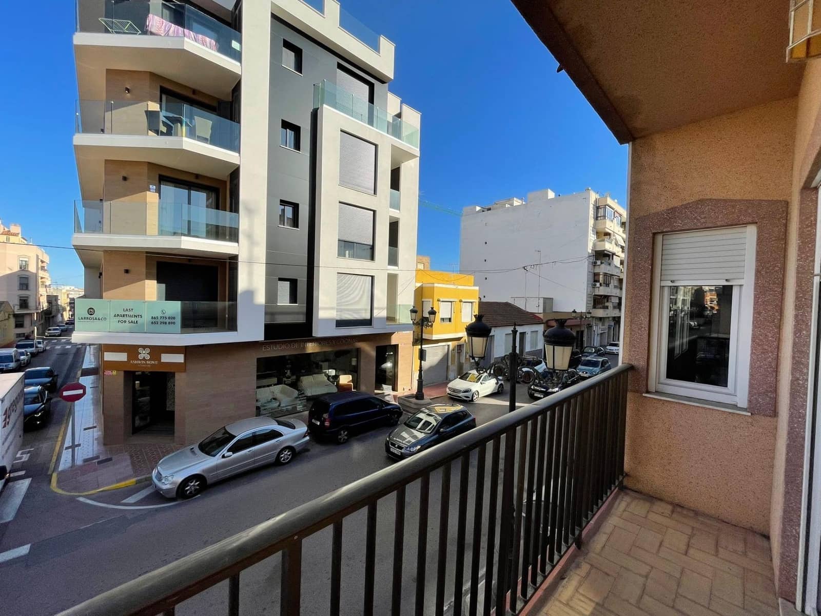 11 quarto Comercial para venda em Guardamar del Segura - 600 000 € (Ref: 8146474)