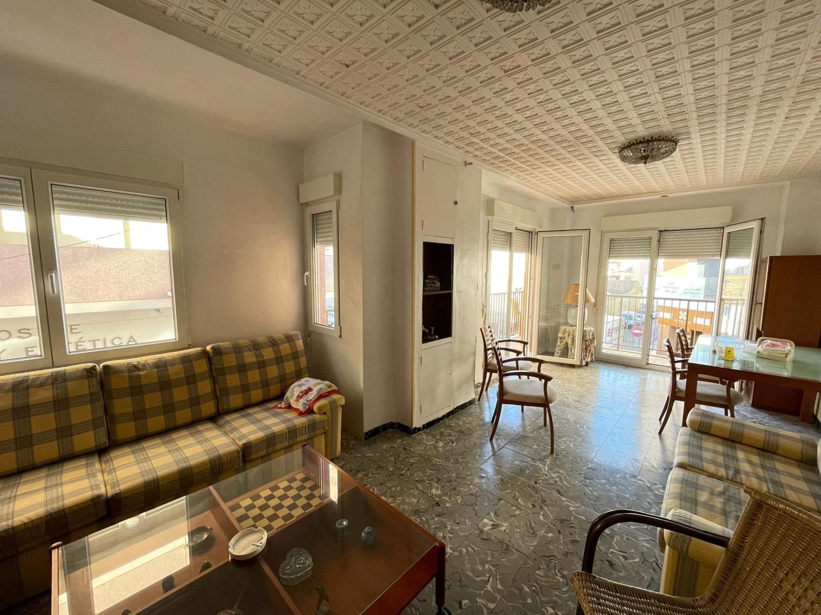 11 quarto Comercial para venda em Guardamar del Segura - 600 000 € (Ref: 8146474)