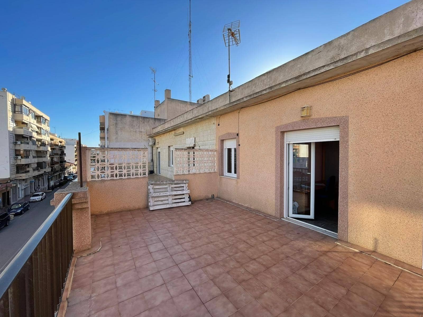 11 quarto Comercial para venda em Guardamar del Segura - 600 000 € (Ref: 8146474)