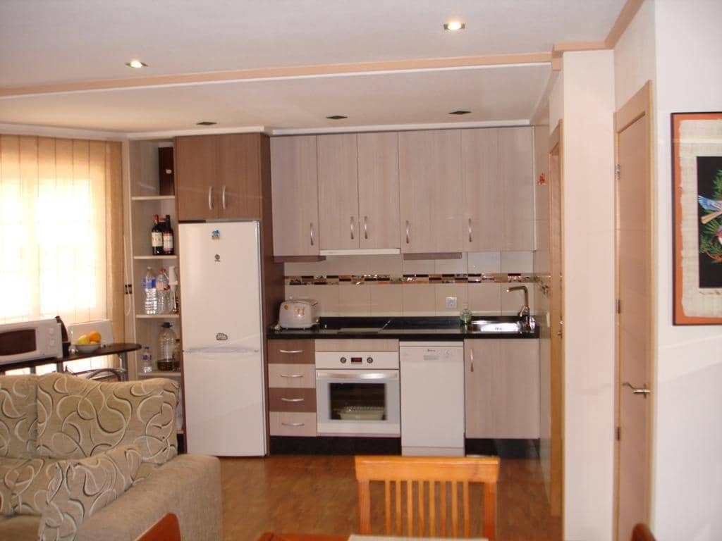 Adosado de 2 habitaciones en San Miguel de Salinas en venta con garaje - 300.000 € (Ref: 8158694)