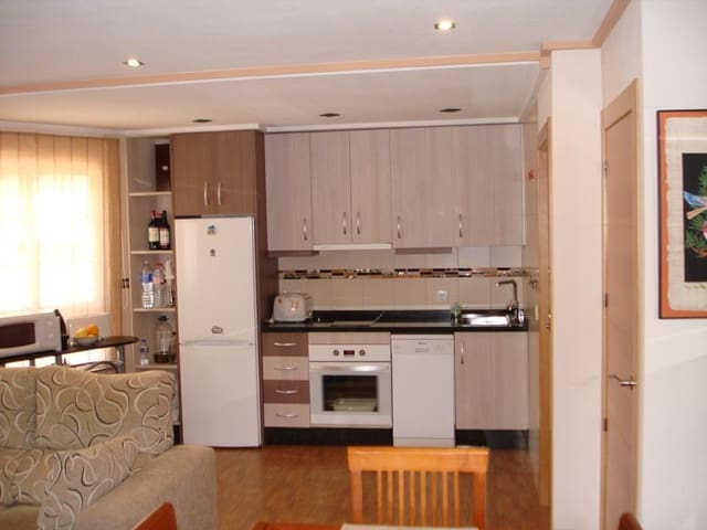 Adosado de 2 habitaciones en San Miguel de Salinas en venta con garaje - 300.000 € (Ref: 8158694)