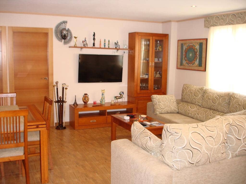 Adosado de 2 habitaciones en San Miguel de Salinas en venta con garaje - 300.000 € (Ref: 8158694)