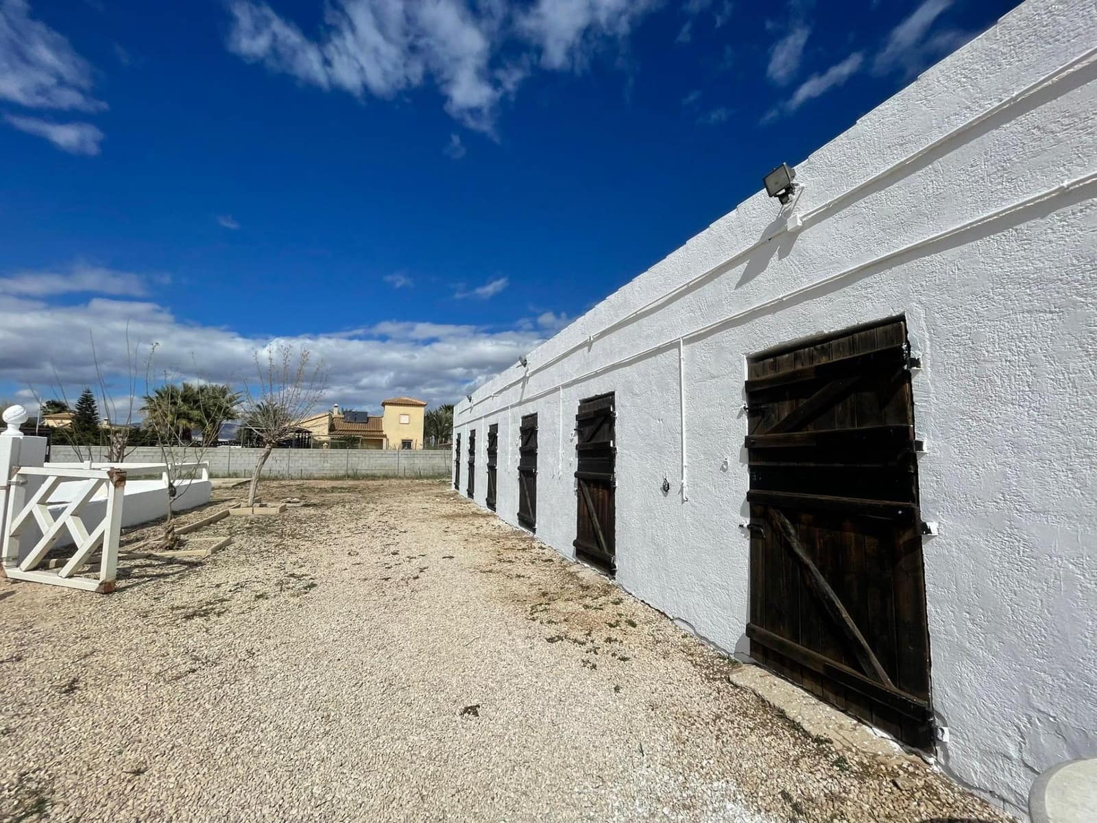 3 bedroom Finca/Country House for sale in Catral - € 420,000 (Ref: 8181765)