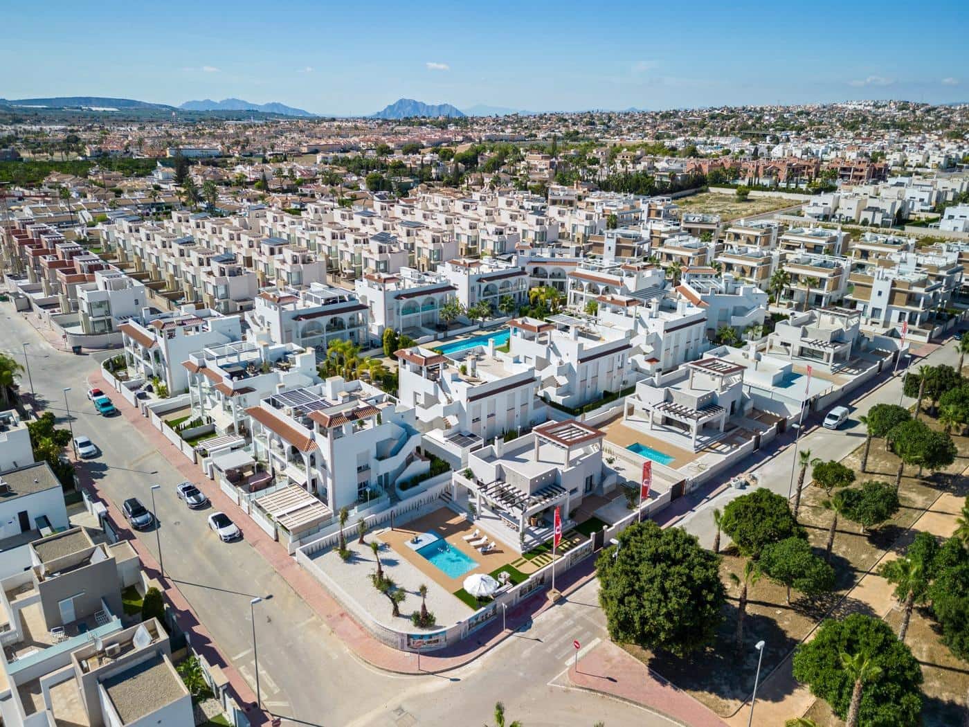 3 sypialnia Willa na sprzedaż w Ciudad Quesada z basenem - 620 650 € (Ref: 8206778)