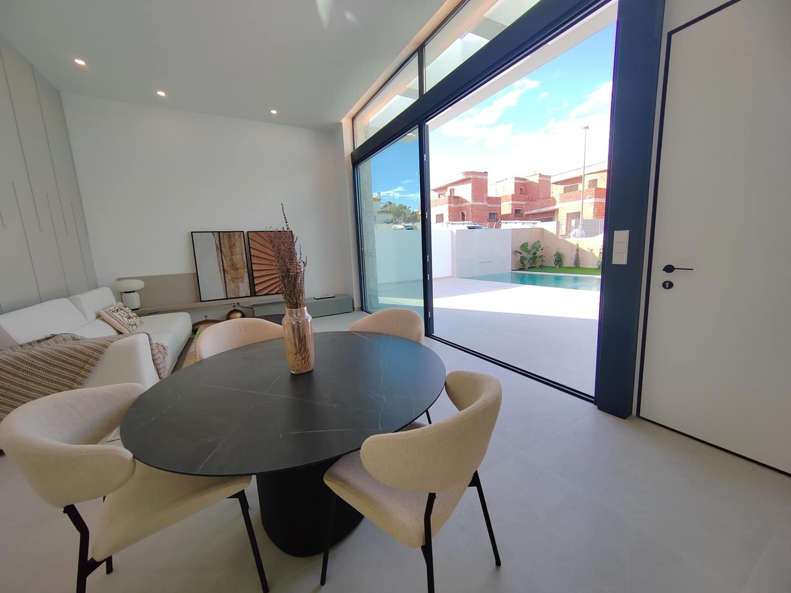 4 soveværelse Villa til salg i Ciudad Quesada med swimmingpool - € 710.000 (Ref: 8322771)