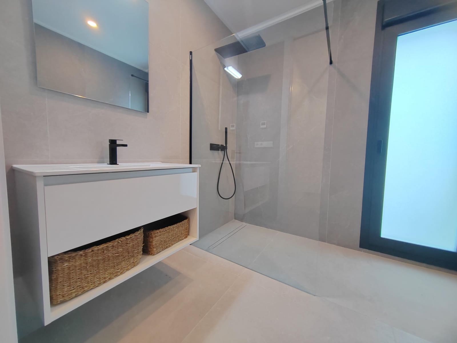 4 soveværelse Villa til salg i Ciudad Quesada med swimmingpool - € 710.000 (Ref: 8322771)