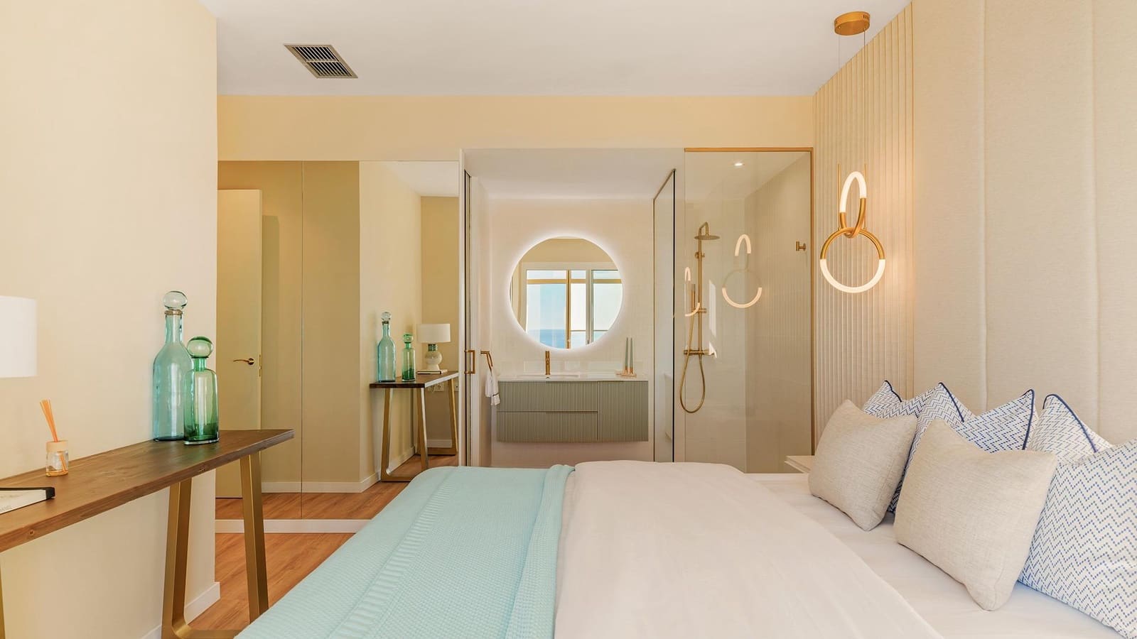 3 soveværelse Lejlighed til salg i Benidorm med swimmingpool - € 995.000 (Ref: 8352425)