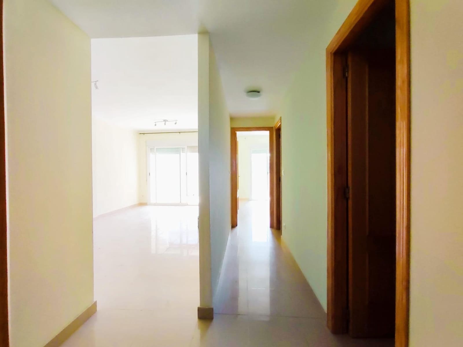 2 Zimmer Apartment zu verkaufen in Guardamar del Segura mit Pool - 170.000 € (Ref: 8354283)