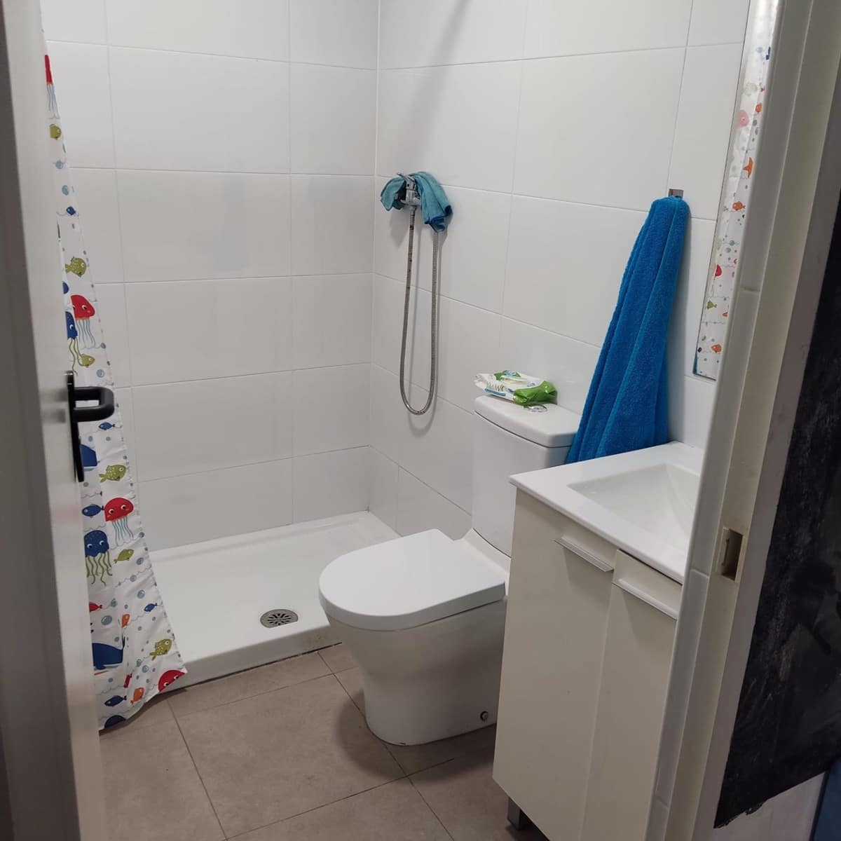 Comercial para venda em Guardamar del Segura com garagem - 173 000 € (Ref: 8363507)