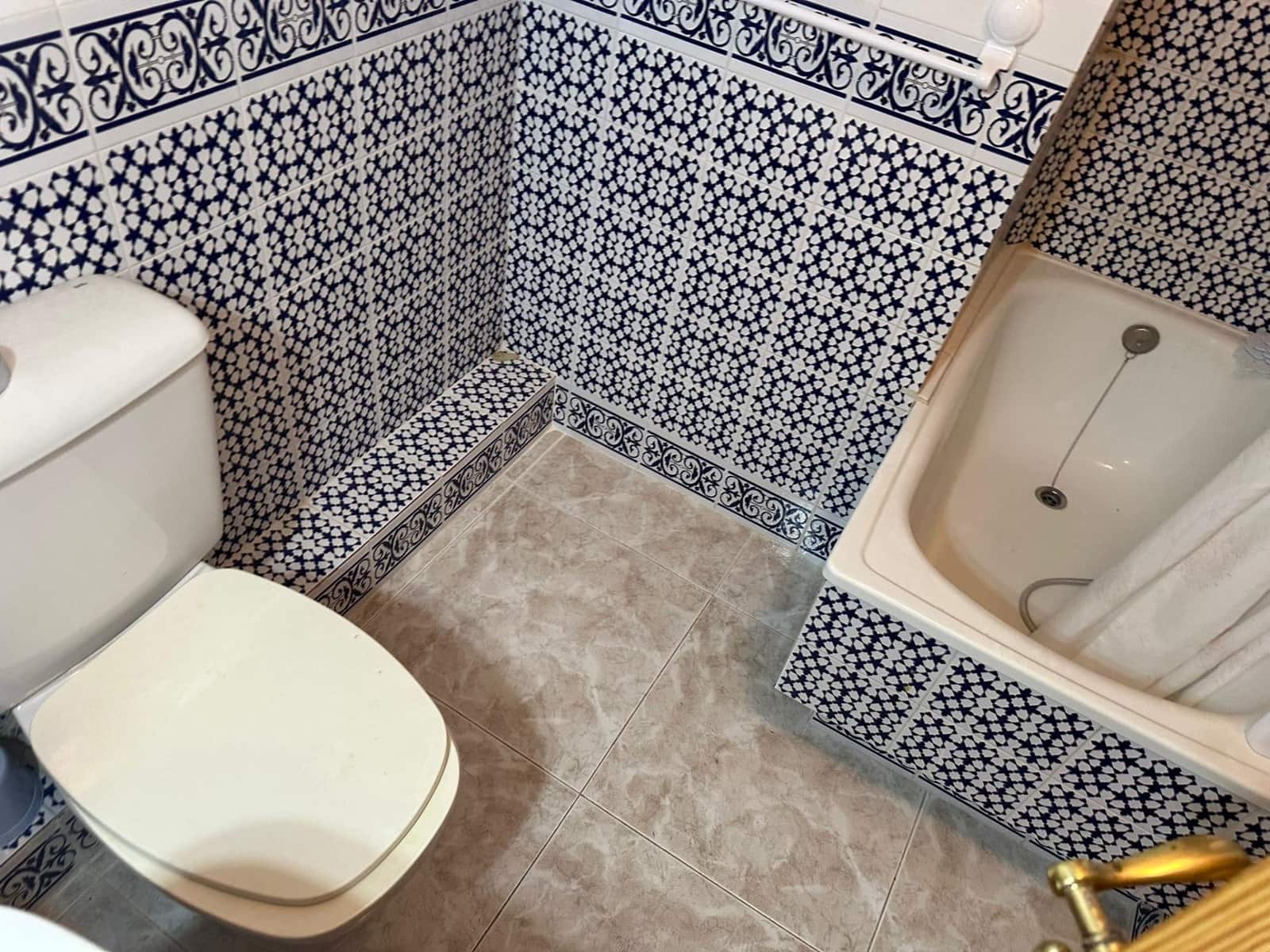 4 camera da letto Bungalow in vendita in Guardamar del Segura con garage - 220.000 € (Rif: 8371139)