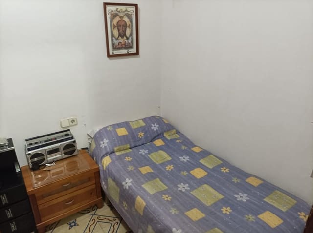 3 quarto Moradia para venda em Guardamar del Segura - 147 000 € (Ref: 8385211)
