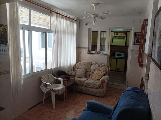 3 quarto Moradia para venda em Guardamar del Segura - 147 000 € (Ref: 8385211)