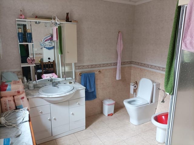 3 quarto Moradia para venda em Guardamar del Segura - 147 000 € (Ref: 8385211)