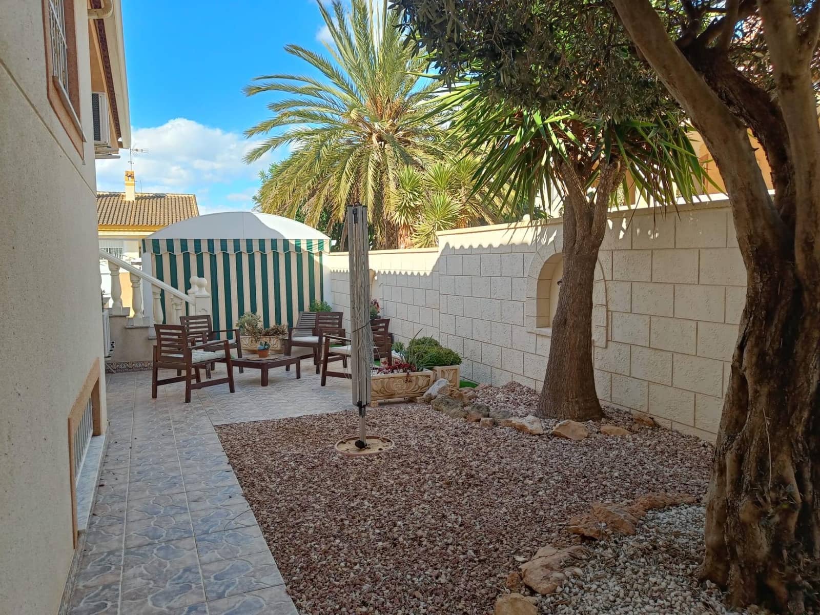 5 chambre Villa/Maison à vendre à Benimar avec piscine - 498 000 € (Ref: 8450715)