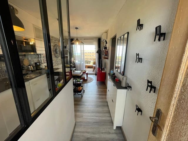 Apartamento de 2 habitaciones en Guardamar del Segura en venta - 139.000 € (Ref: 8457130)