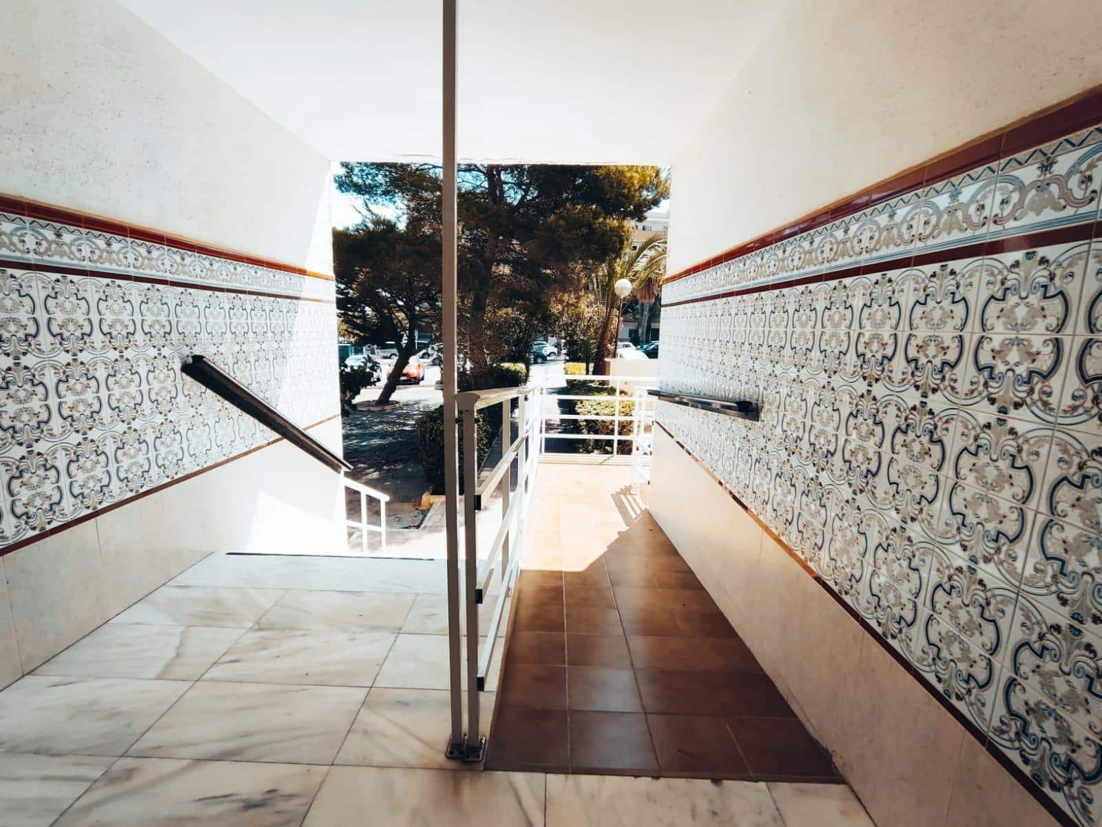 Apartamento de 2 habitaciones en Guardamar del Segura en venta - 139.000 € (Ref: 8457130)