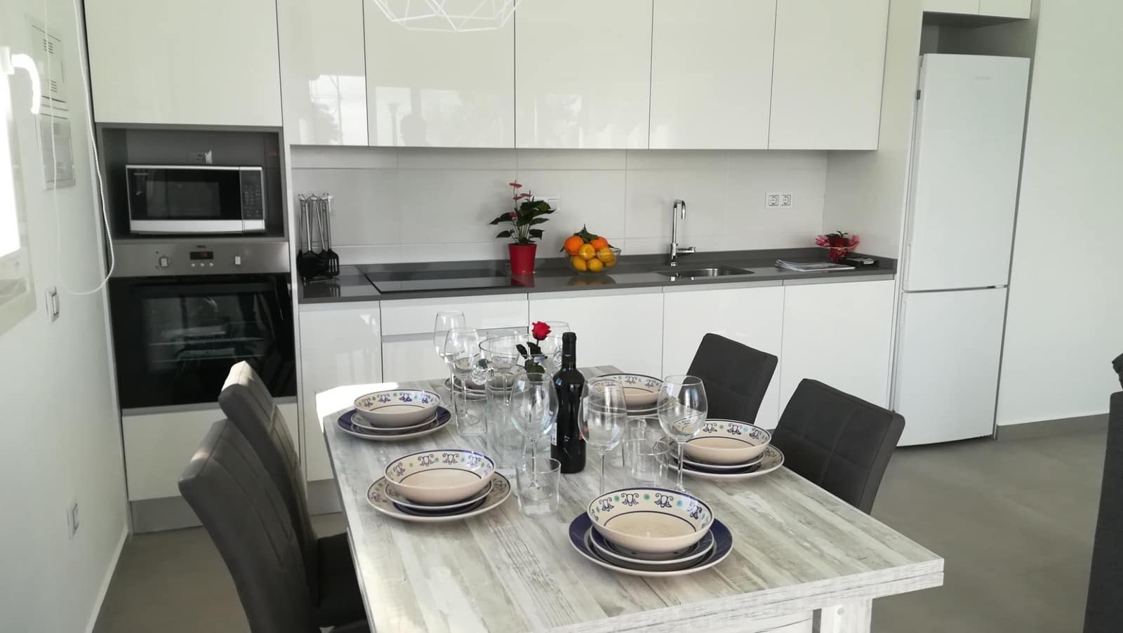 3 Zimmer Reihenhaus zu verkaufen in Los Montesinos mit Pool - 295.000 € (Ref: 8479461)