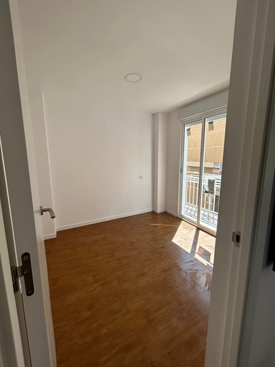 3 slaapkamer Appartement te koop in Dolores - € 86.900 (Ref: 8529943)