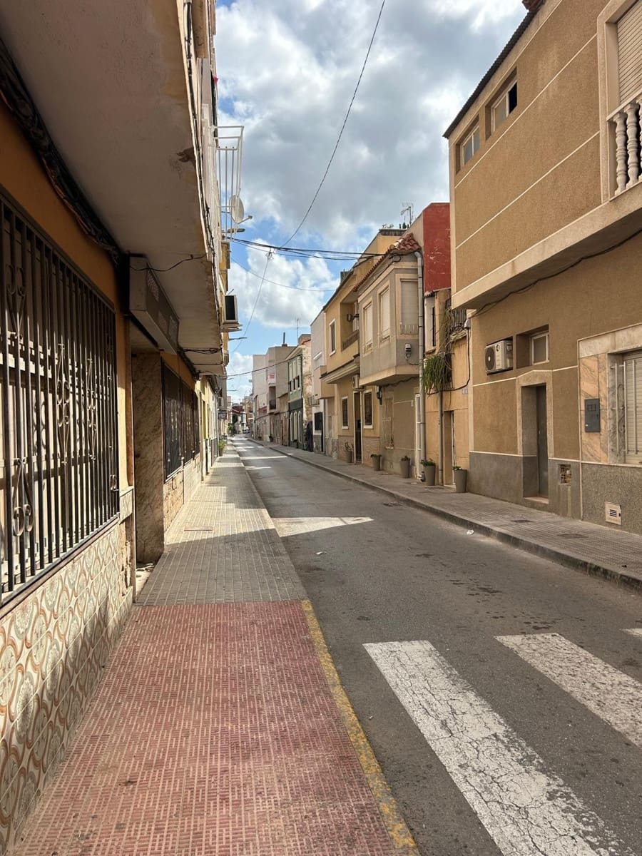 3 slaapkamer Appartement te koop in Dolores - € 86.900 (Ref: 8529943)