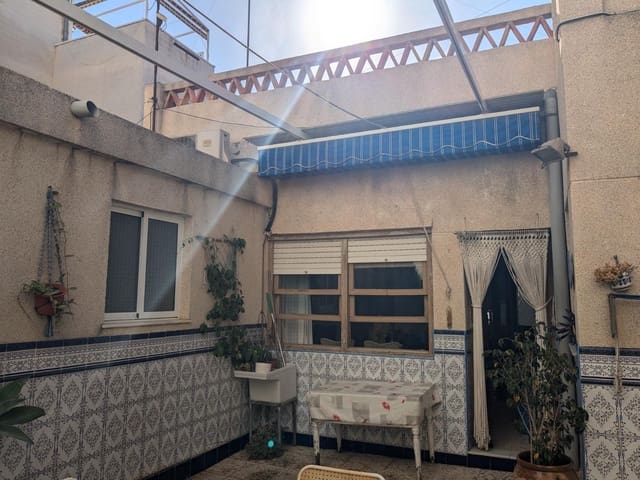 5 sovrum Hus till salu i Guardamar del Segura - 290 000 € (Ref: 8536546)