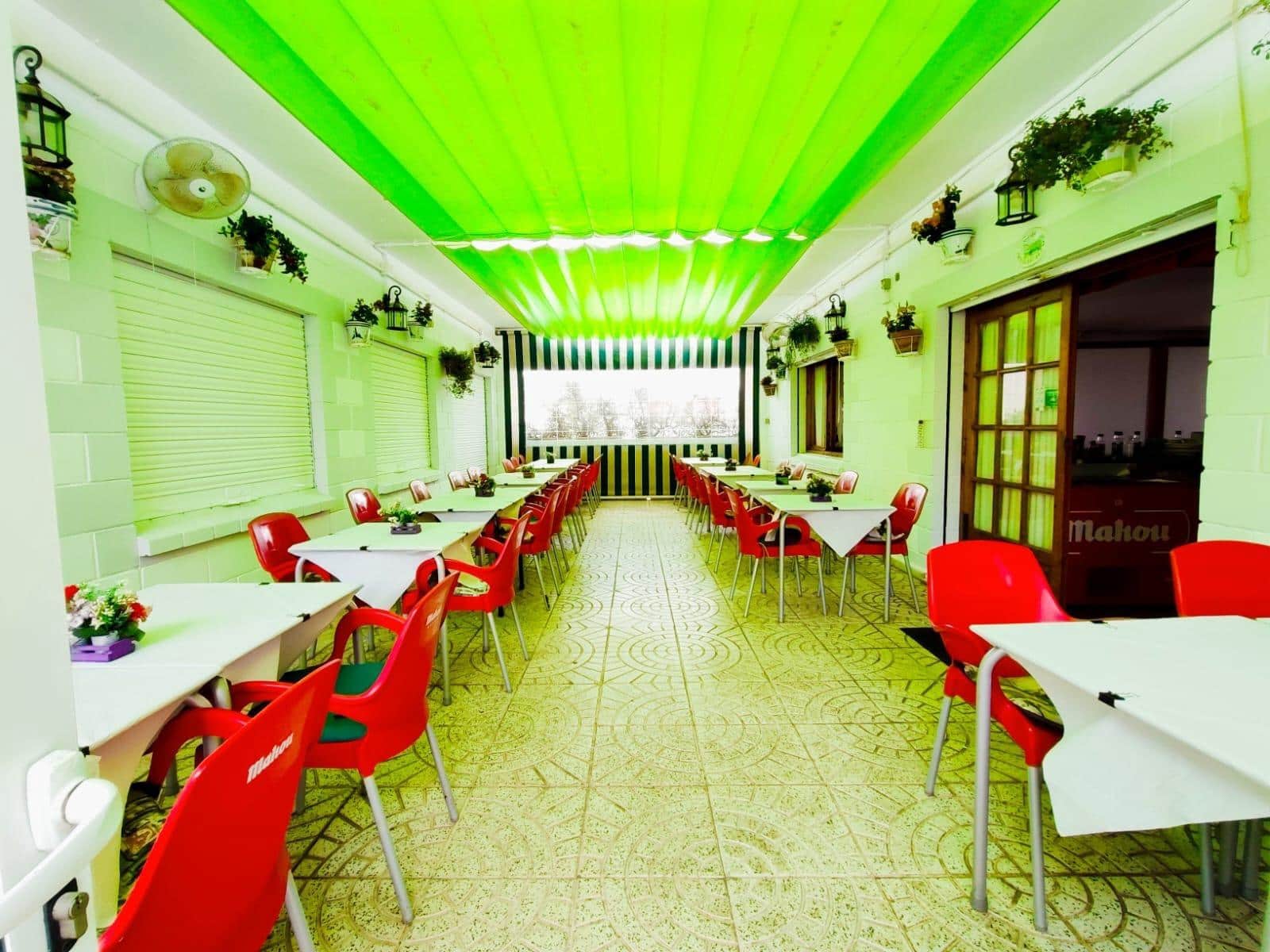 Virksomhed til salg i La Marina - € 145.000 (Ref: 8536548)