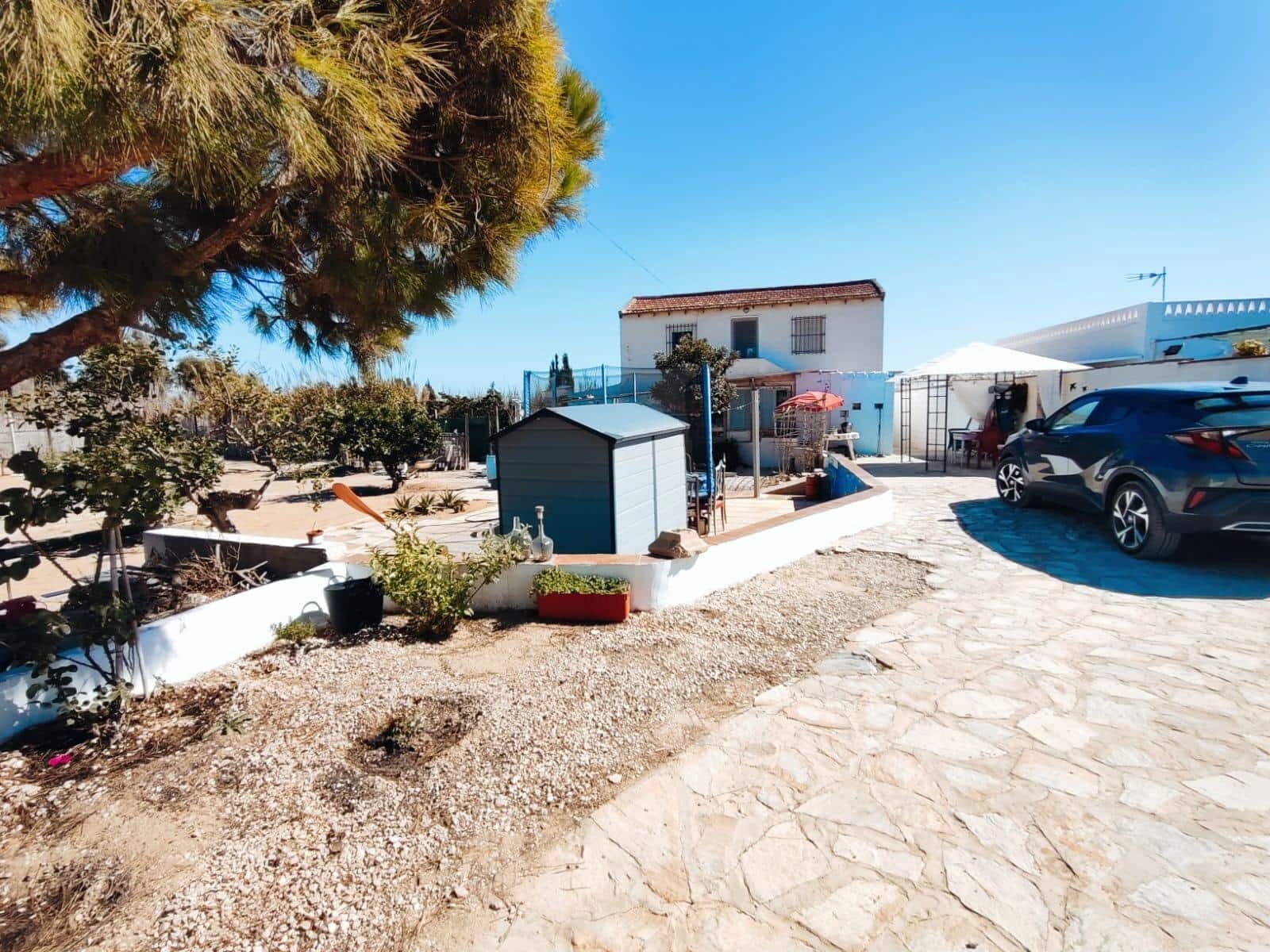 5 soveværelse Finca/Landehus til salg i Guardamar del Segura - € 499.900 (Ref: 8572402)