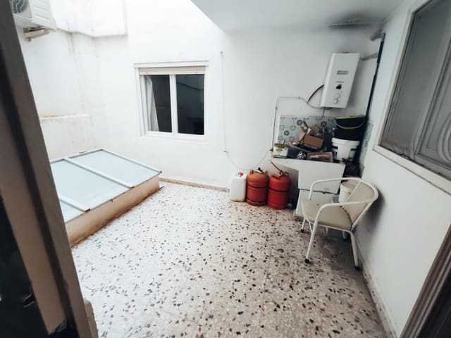 14 Zimmer Pension zu verkaufen in Guardamar del Segura - 598.000 € (Ref: 8599566)