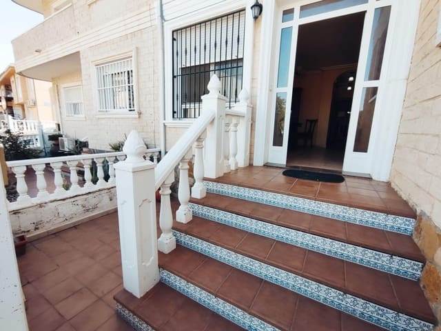 5 slaapkamer Rijtjeshuis te koop in Rojales met garage - € 244.000 (Ref: 8615179)