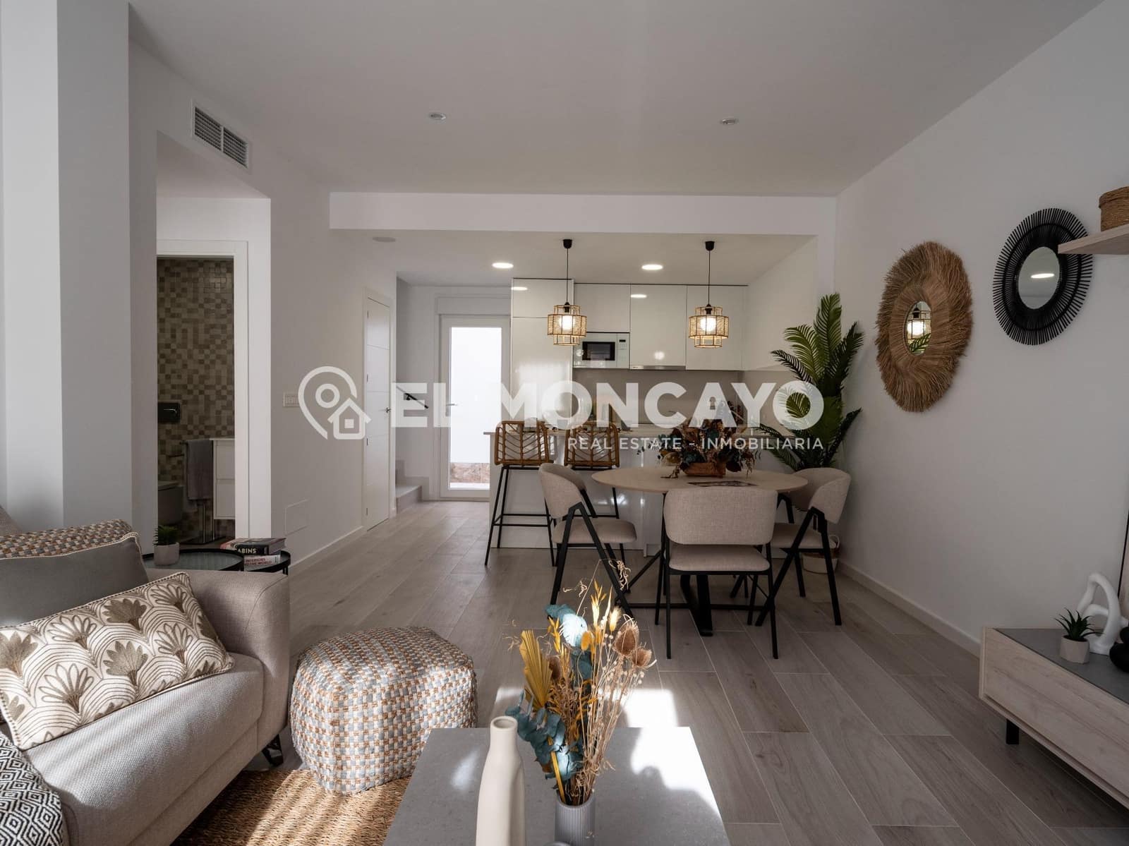 3 soveværelse Rækkehus til salg i Avileses med swimmingpool - € 249.000 (Ref: 8680070)