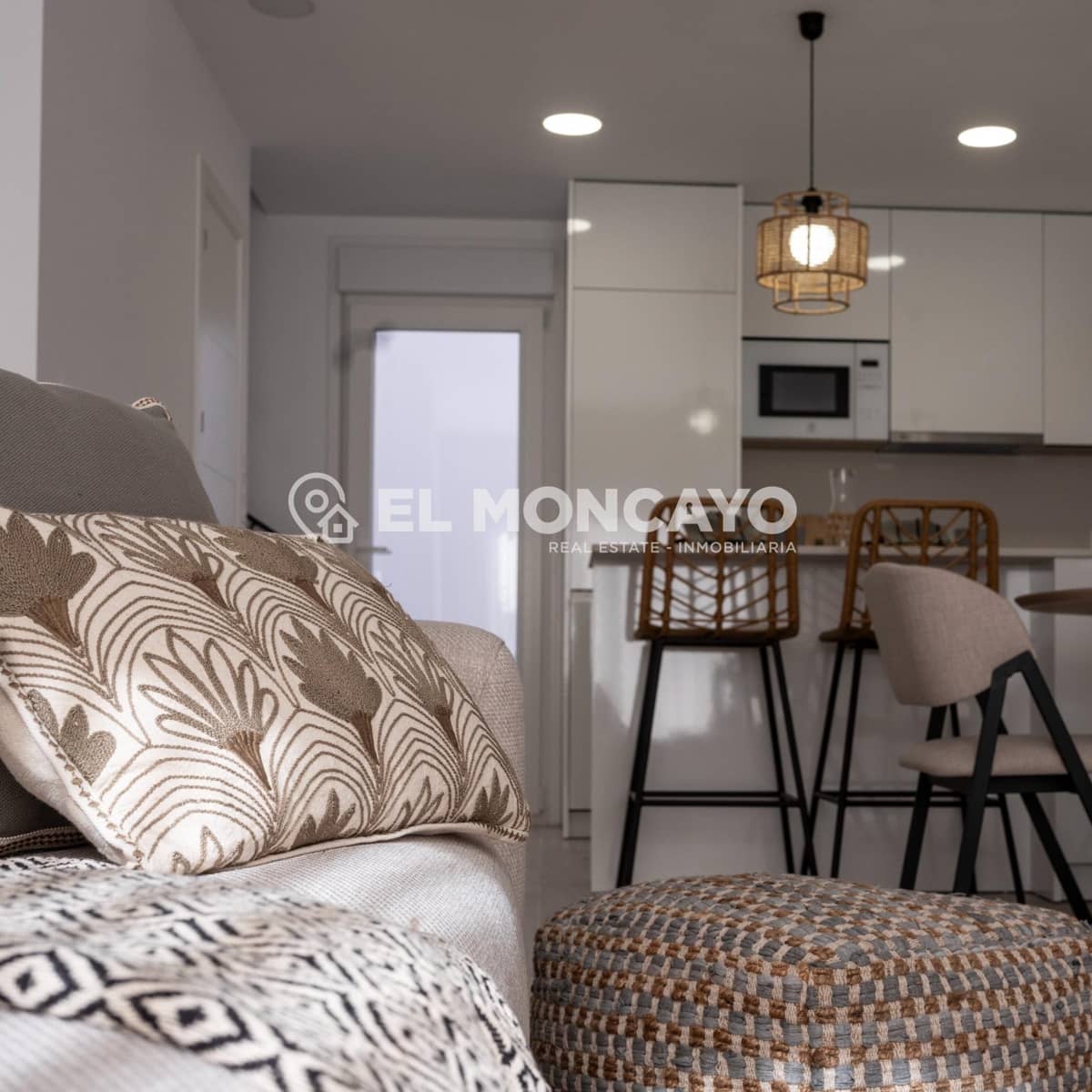 3 soveværelse Rækkehus til salg i Avileses med swimmingpool - € 249.000 (Ref: 8680070)