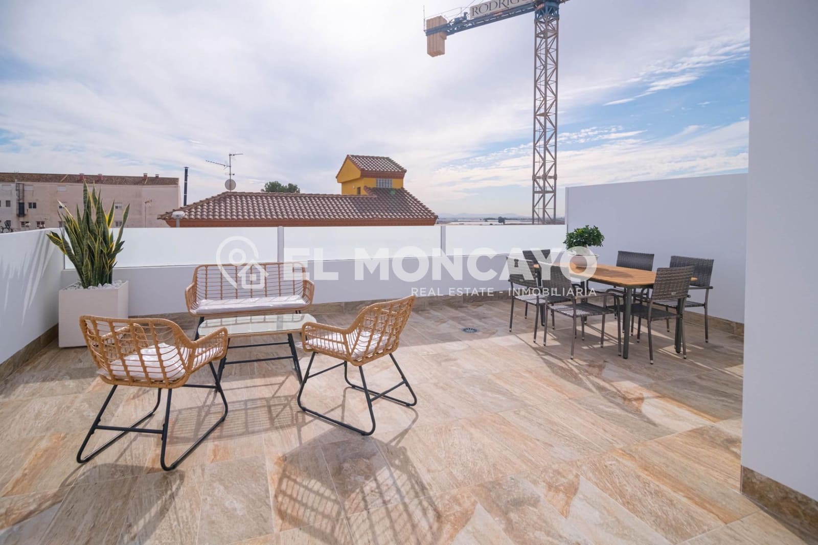 3 soveværelse Rækkehus til salg i Avileses med swimmingpool - € 249.000 (Ref: 8680070)