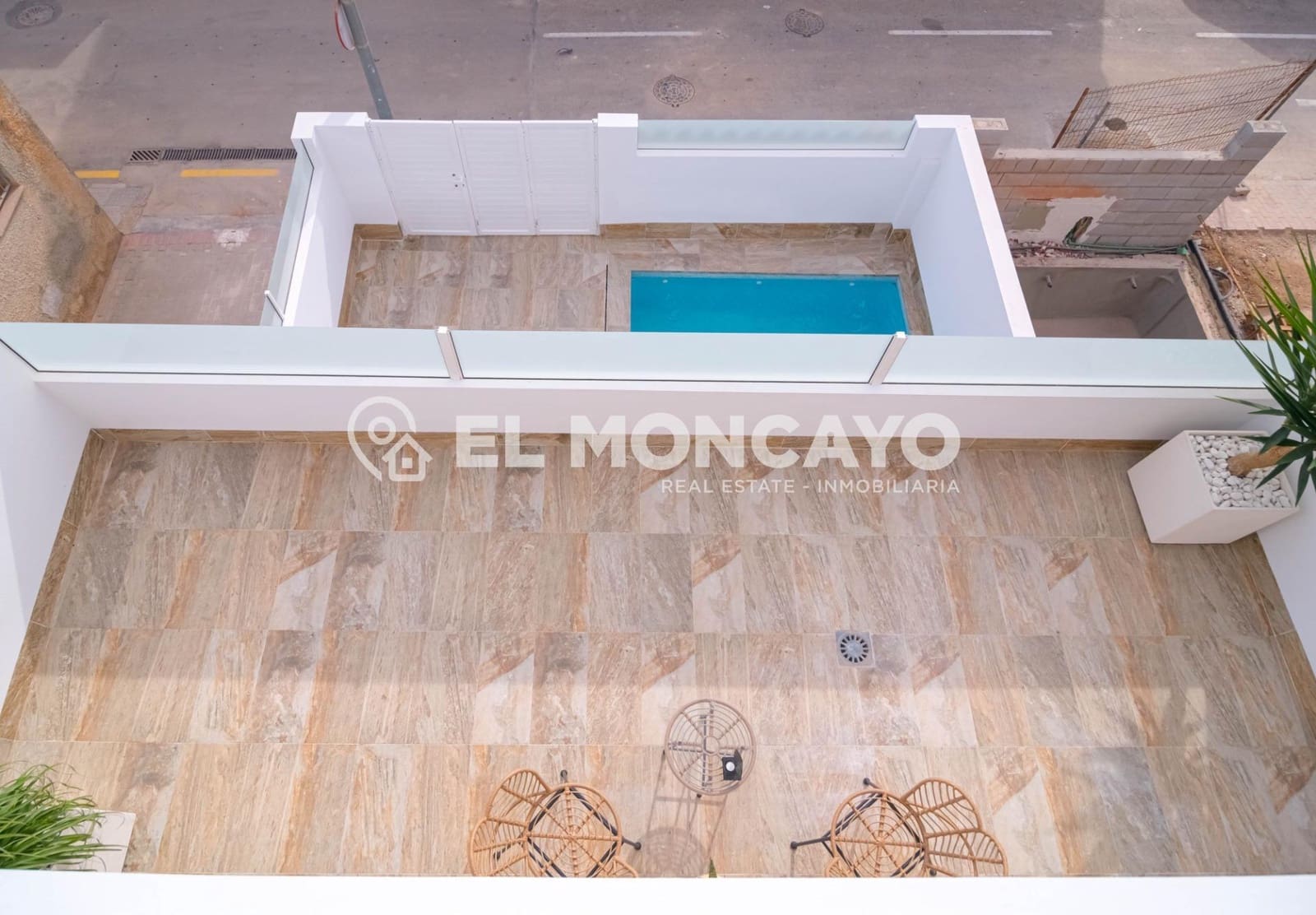 3 soveværelse Rækkehus til salg i Avileses med swimmingpool - € 249.000 (Ref: 8680070)